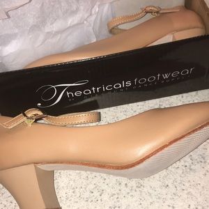 Theatricals footwear tan character shoes